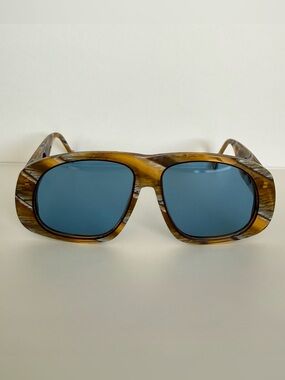 NEW!!! MO European brand unisex sunglasses Retail 350$